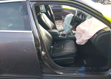 2015 Chrysler 300 Limited из США, поврежденный, VIN 2C3CCAAGXFH876878